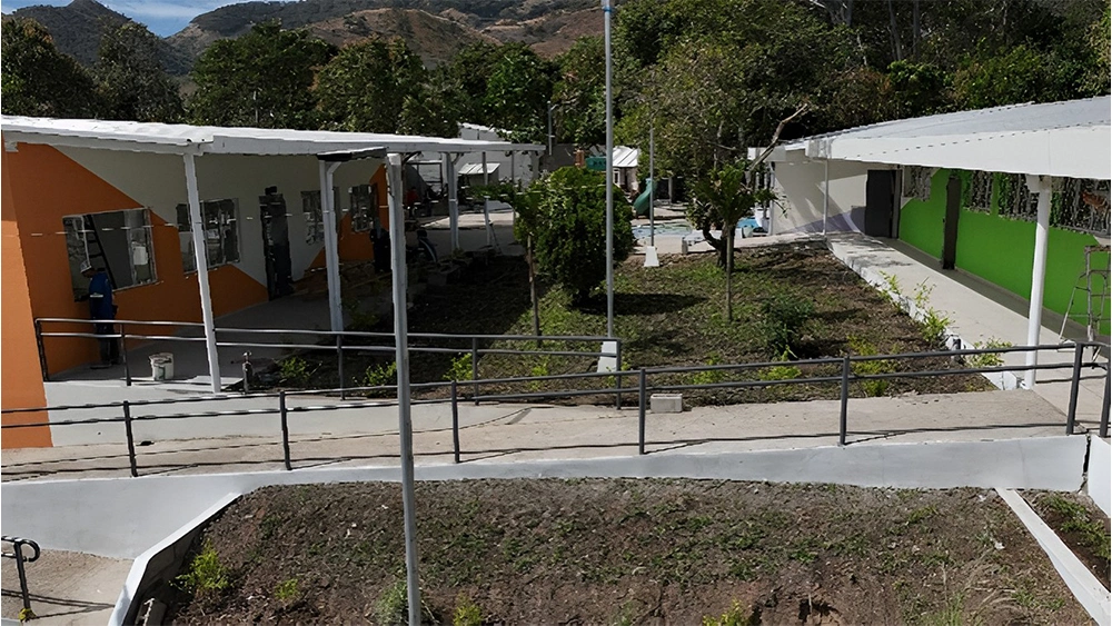 Centro Escolar Tierra Blanca
